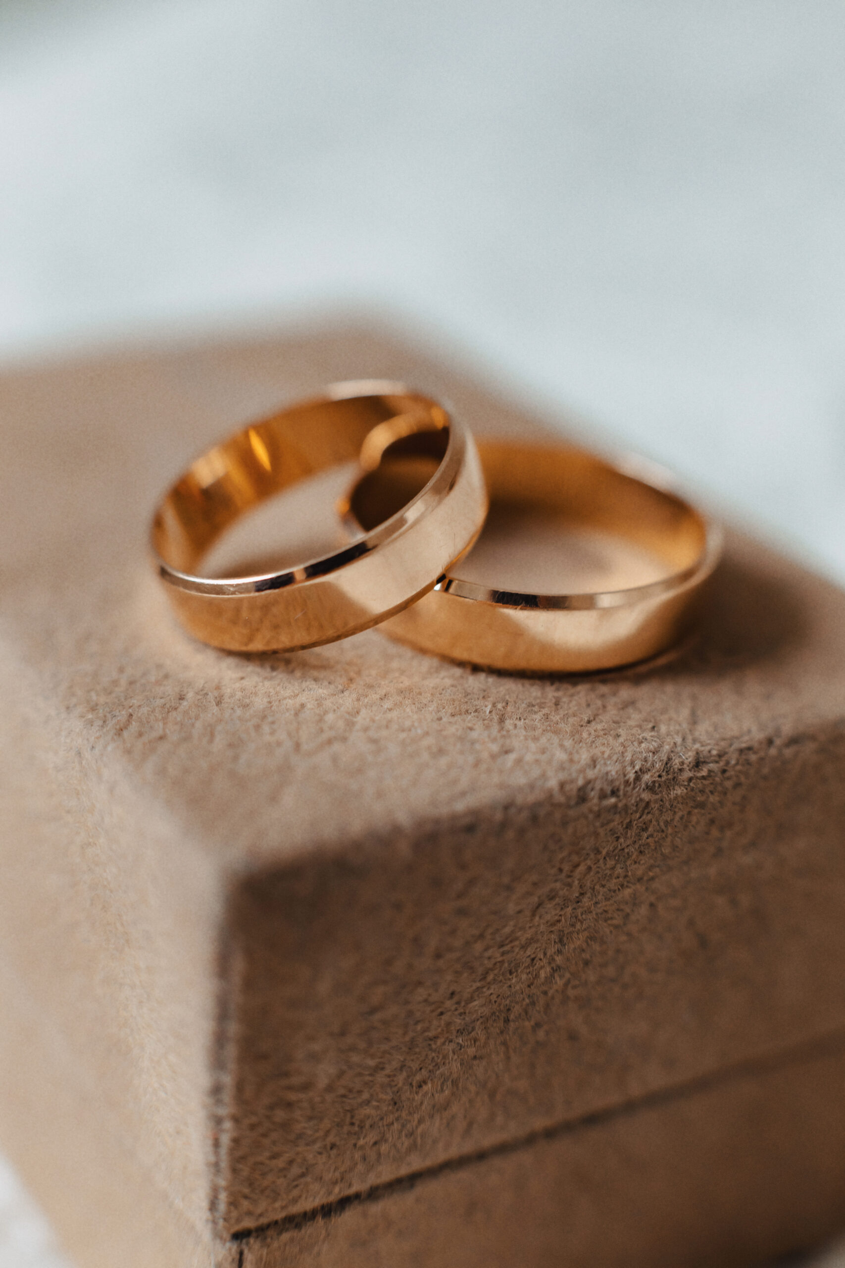 Anillo de Compromiso "Eternidad Royan" en Oro Blanco
